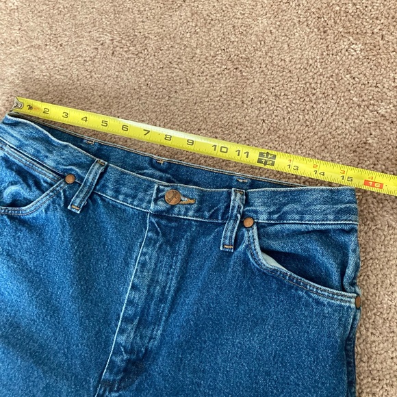 Vintage Wrangler Classic Cowboy Cut Jeans - Picture 3 of 6